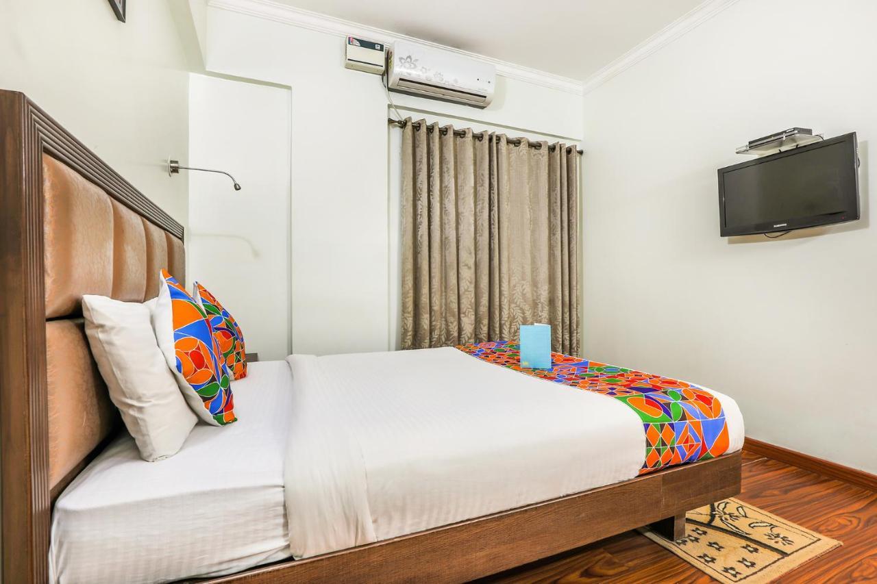Fabhotel Sri Krishna Suites - Bellandur Bangalore Buitenkant foto
